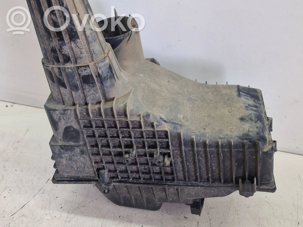 Lancia Phedra Air filter box 