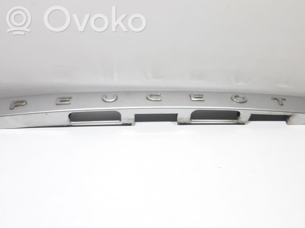 Peugeot 308 Trunk door license plate light bar 