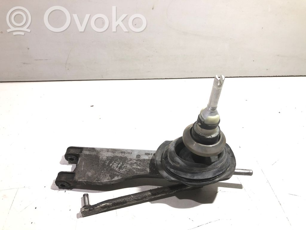 Gear shifter/selector   7532492,140812