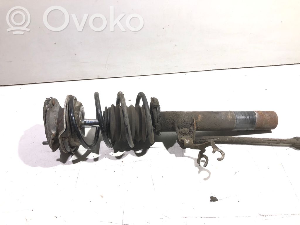 BMW 3 E92 E93 Priekšpusē amortizators ar atsperi 