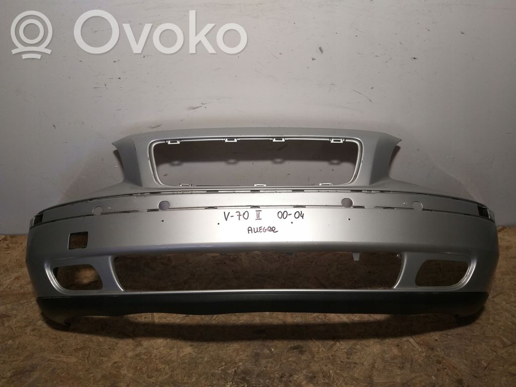 Volvo V70 Priekinis bamperis 