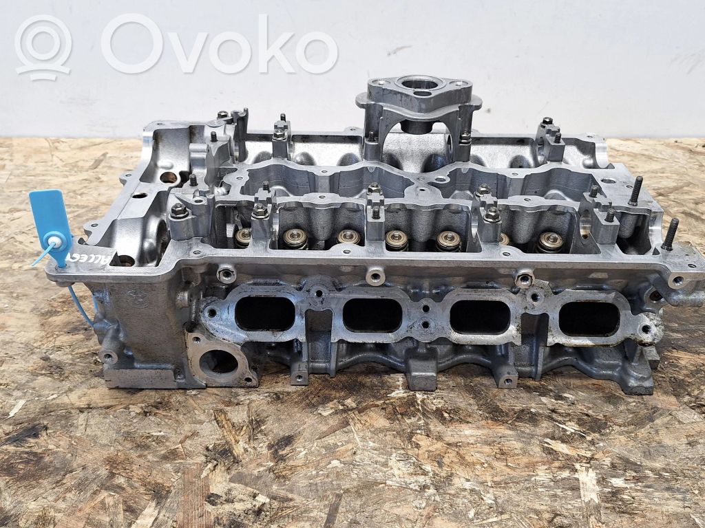 BMW 3 E90 E91 Engine head 
