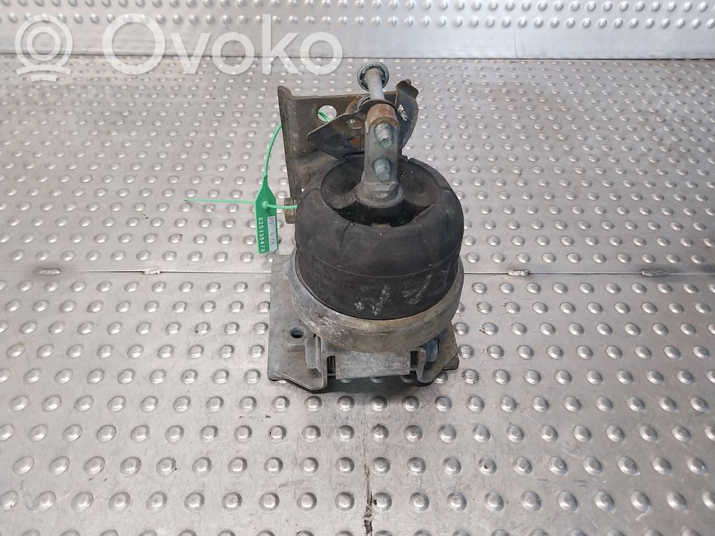 Ford Galaxy Engine mounting bracket 