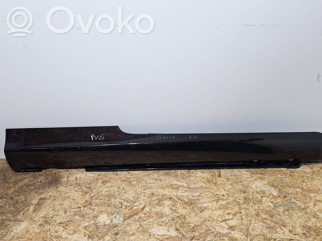 Volvo C70 Slenkstis 