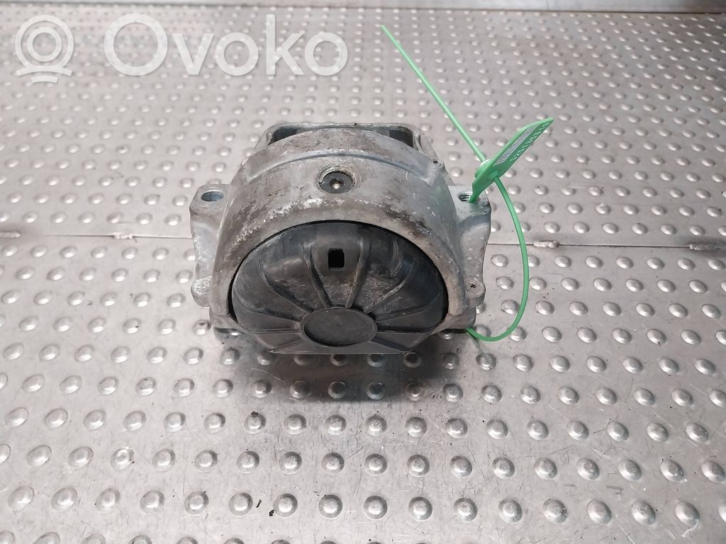 Audi A4 S4 B8 8K Soporte de montaje del motor 
