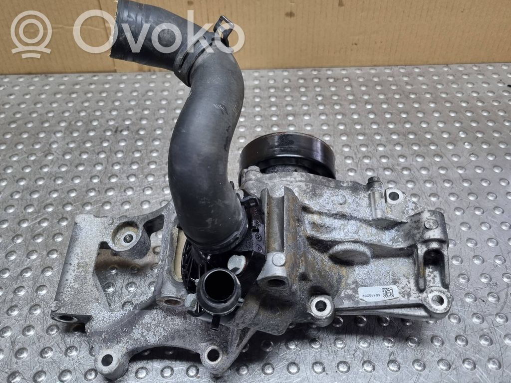 BMW 3 F30 F35 F31 Suport generator/alternator 