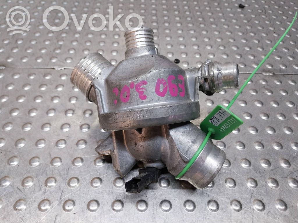 BMW 5 E60 E61 Thermostat/thermostat housing 