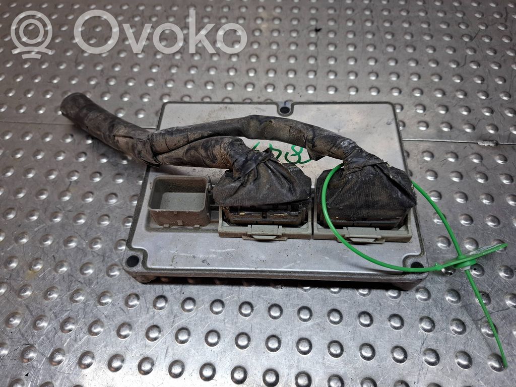 Ford C-MAX I Engine control unit/module 