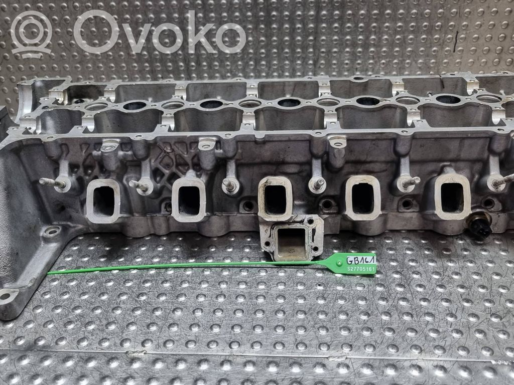 BMW 5 E60 E61 Engine head 