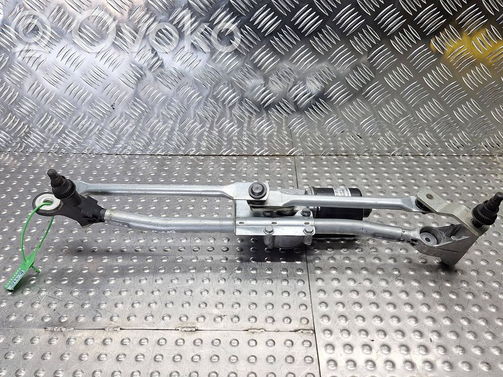 BMW 1 E81 E87 Tiranti e motorino del tergicristallo anteriore 