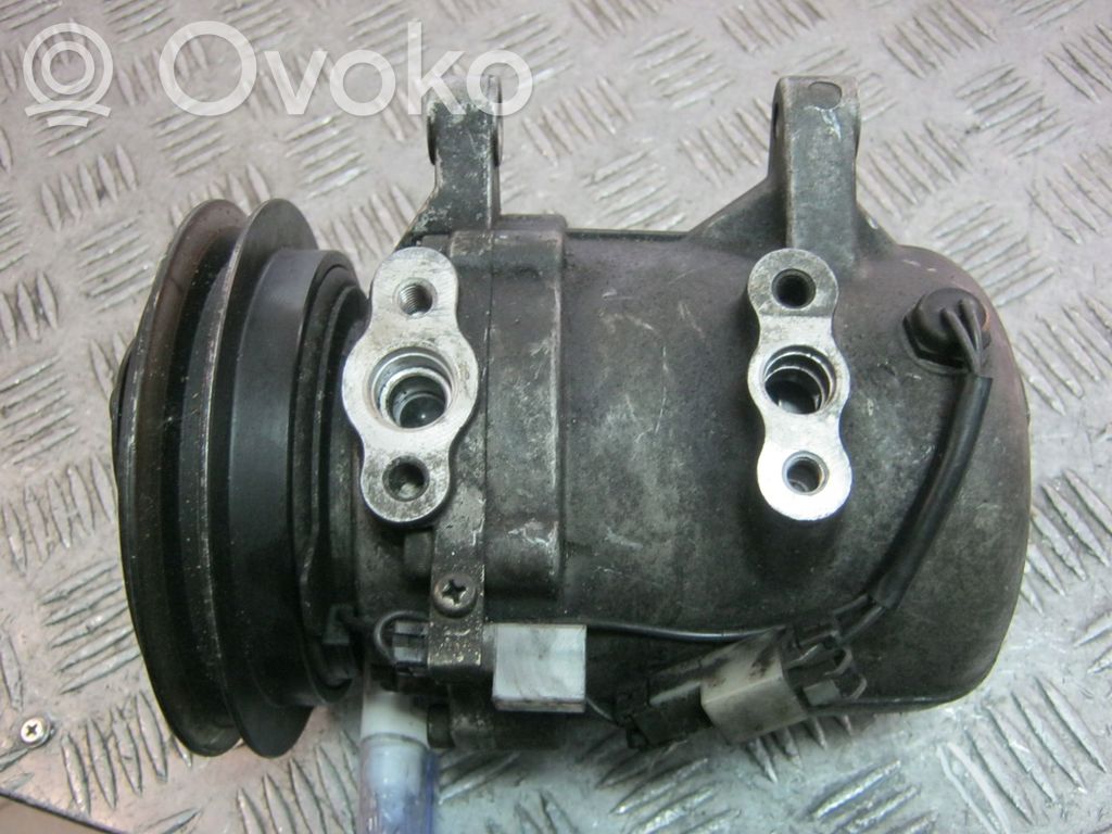 Nissan Primera Oro kondicionieriaus kompresorius (siurblys) 