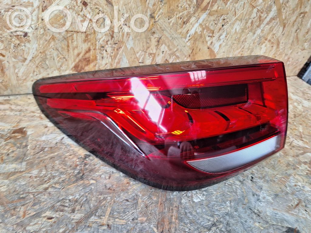 MG ZS Lampa tylna 