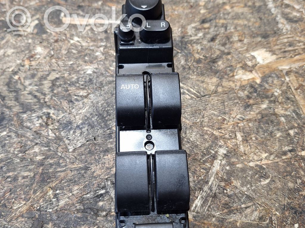 Mazda 2 Front door window regulator with motor 