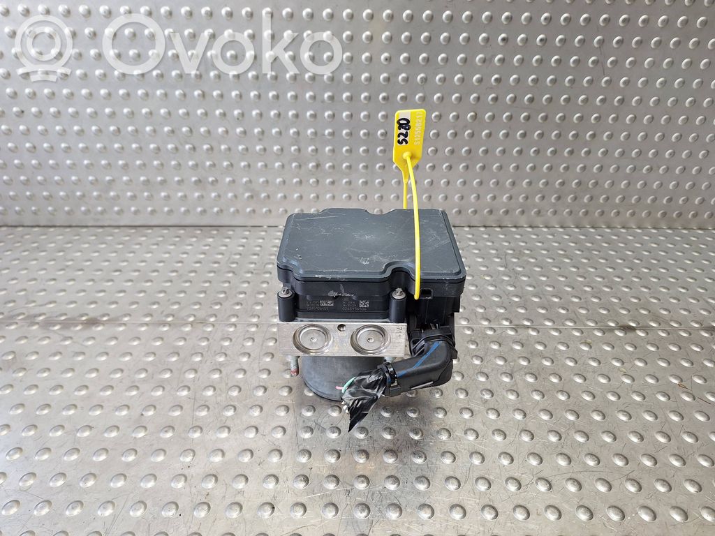 Toyota Corolla E160 E170 ABS Blokas 