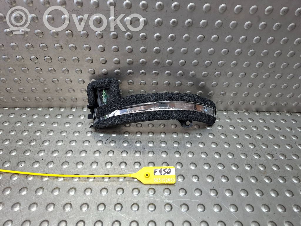 Mirror indicator light   68318297AA