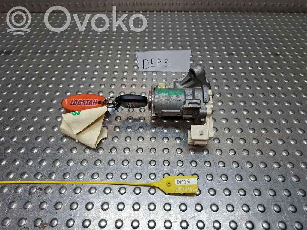 Toyota RAV 4 (XA40) Contact aprindere 