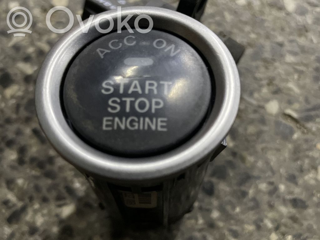 Mazda 3 II Przycisk zapłonu Start / Stop 