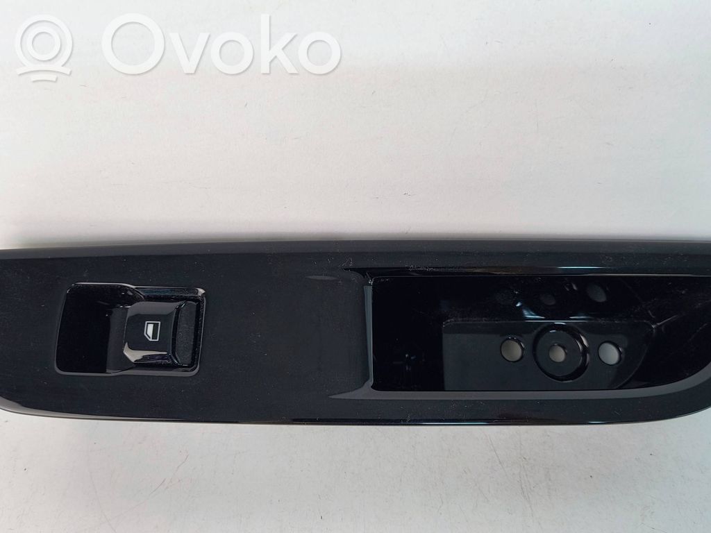 MG MG4 ev Quarter vent window switch 
