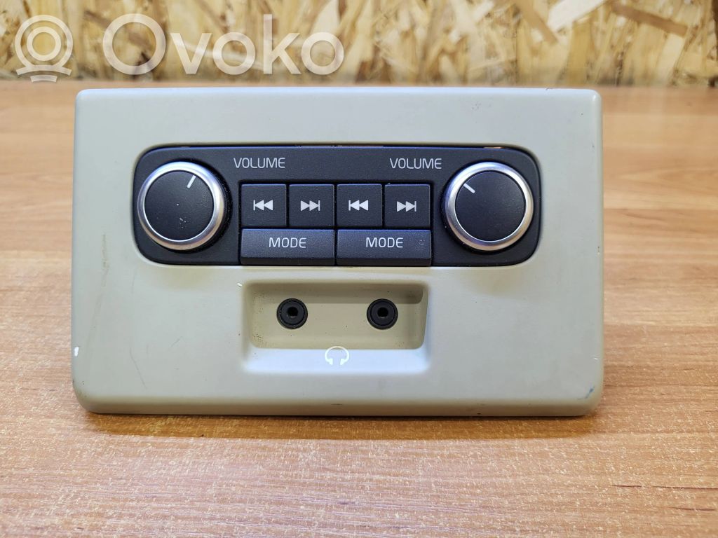 Volvo XC70 Head unit multimedia control 