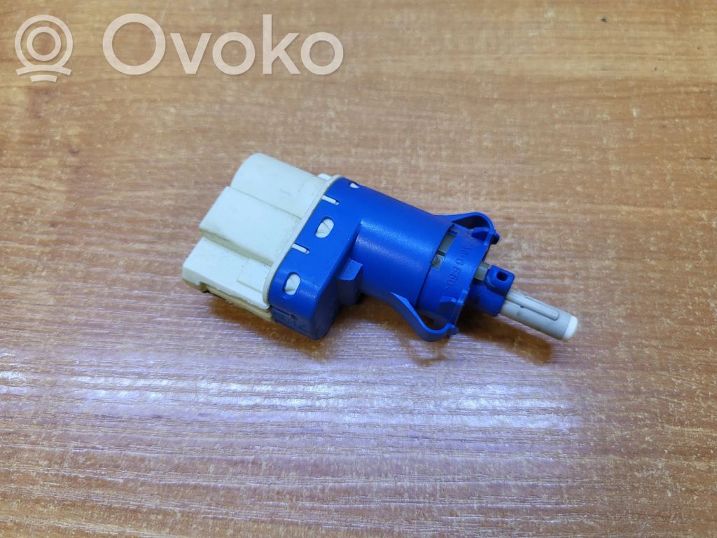 Volvo XC70 Brake pedal sensor switch 