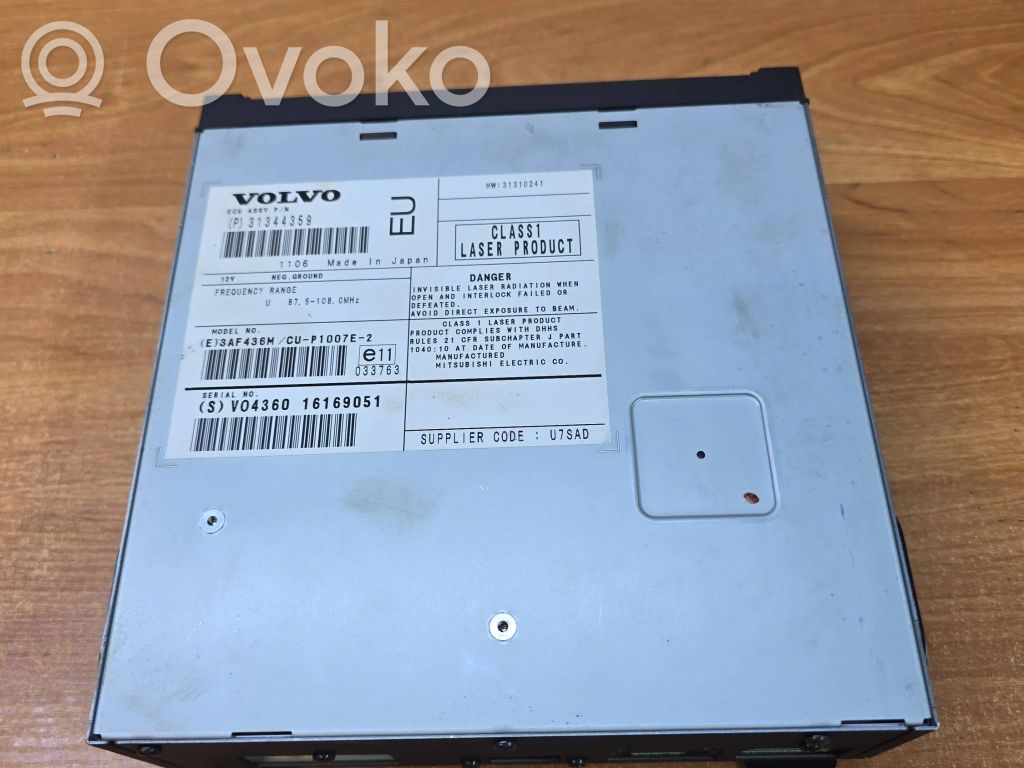 Volvo C70 Radio/CD/DVD/GPS head unit 