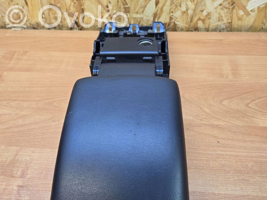 Volvo S60 Armrest 