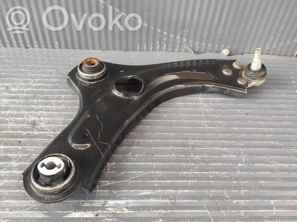 Renault Clio V Front control arm 