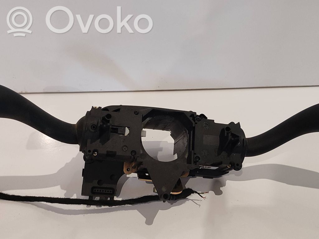 Audi A4 S4 B5 8D Lenkstockschalter Kombischalter 