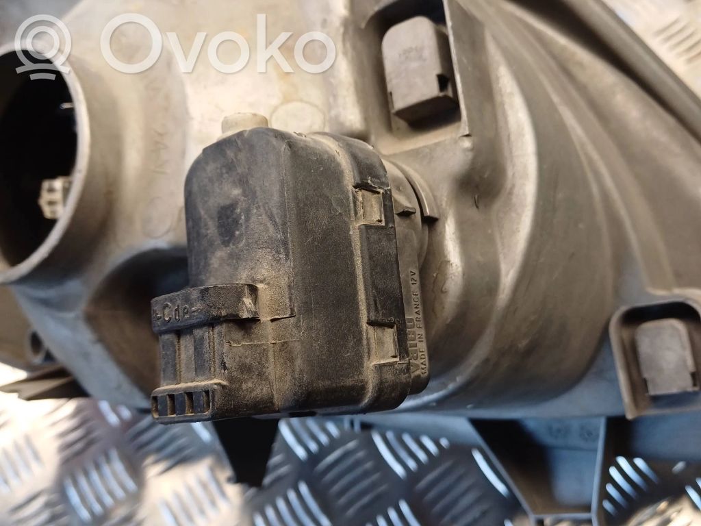 Scheinwerfer   7700311371,89005567,91165719