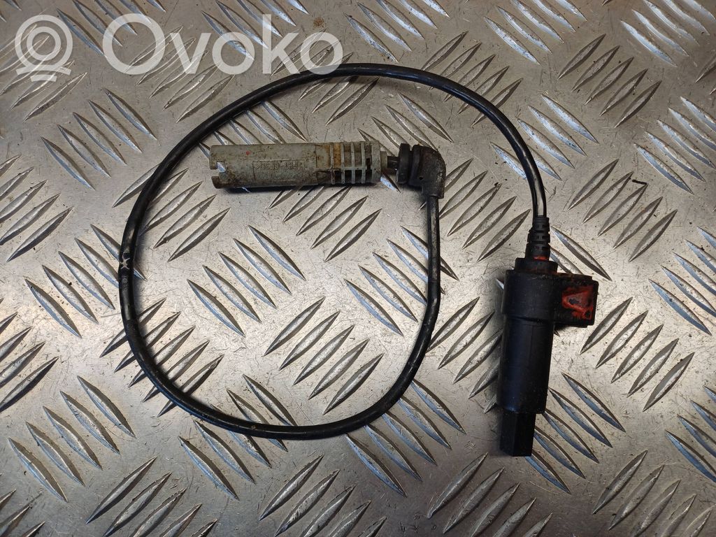 BMW 3 E46 Priekinis stabdžių ABS daviklis 