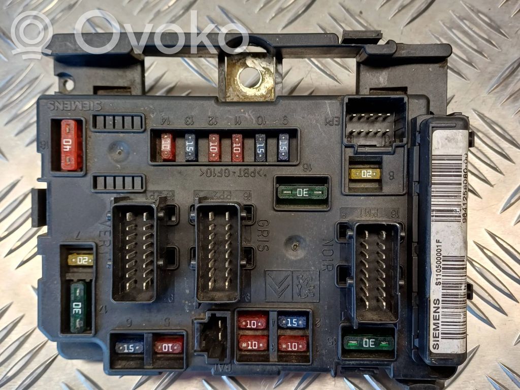 Citroen C5 Fuse module 