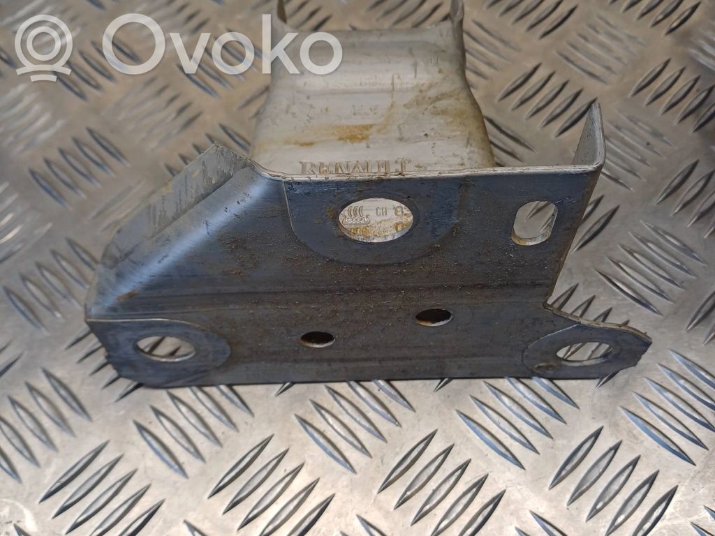 Renault Clio III Priekšpusē bampera amortizators 