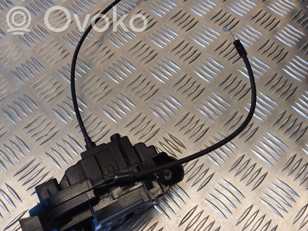 Renault Clio III Priekinė durų spyna 