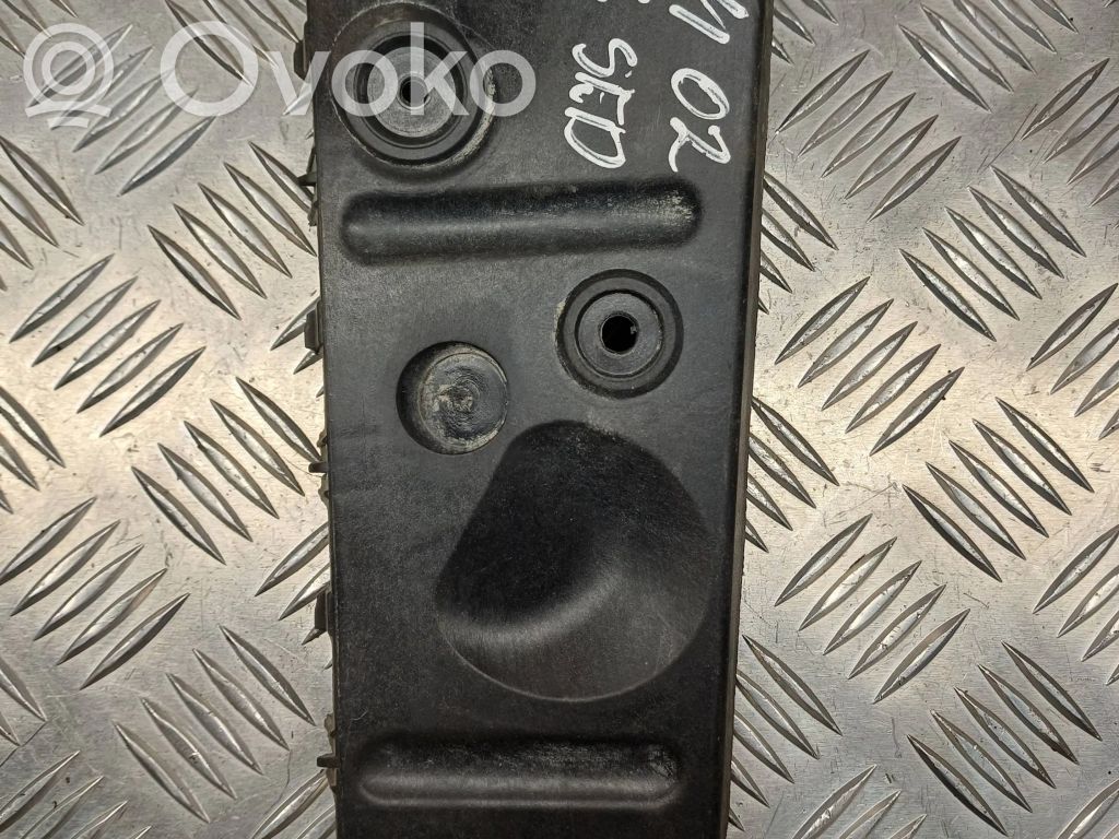 Audi A4 S4 B6 8E 8H Suport montare bară spate 