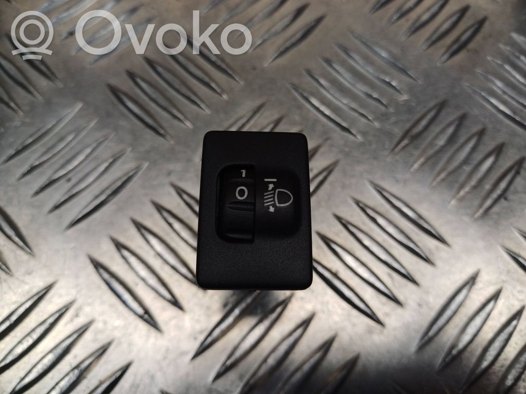 Toyota Yaris Headlight level height control switch 