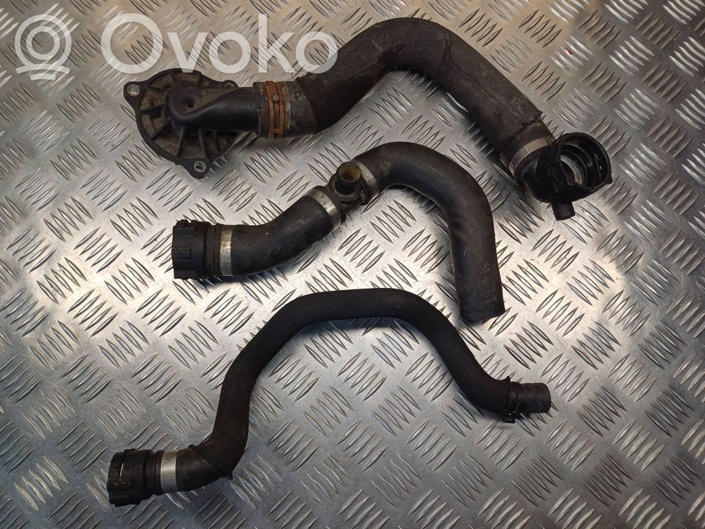 Audi A6 S6 C6 4F Termostato/alloggiamento del termostato 
