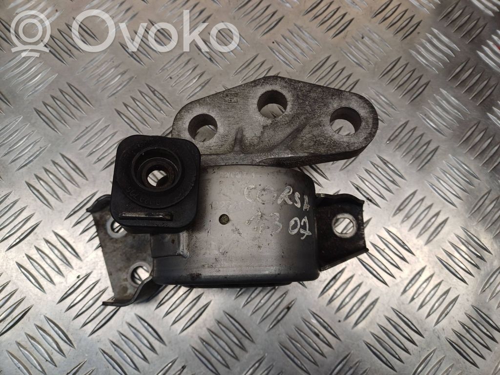 Opel Corsa D Engine mount bracket 