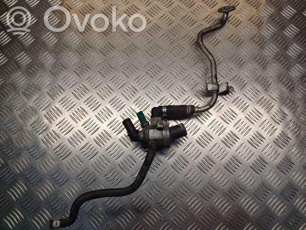Opel Astra H Termostaatin kotelo 