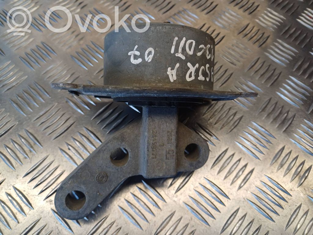 Engine mount bracket   13159995,24459771