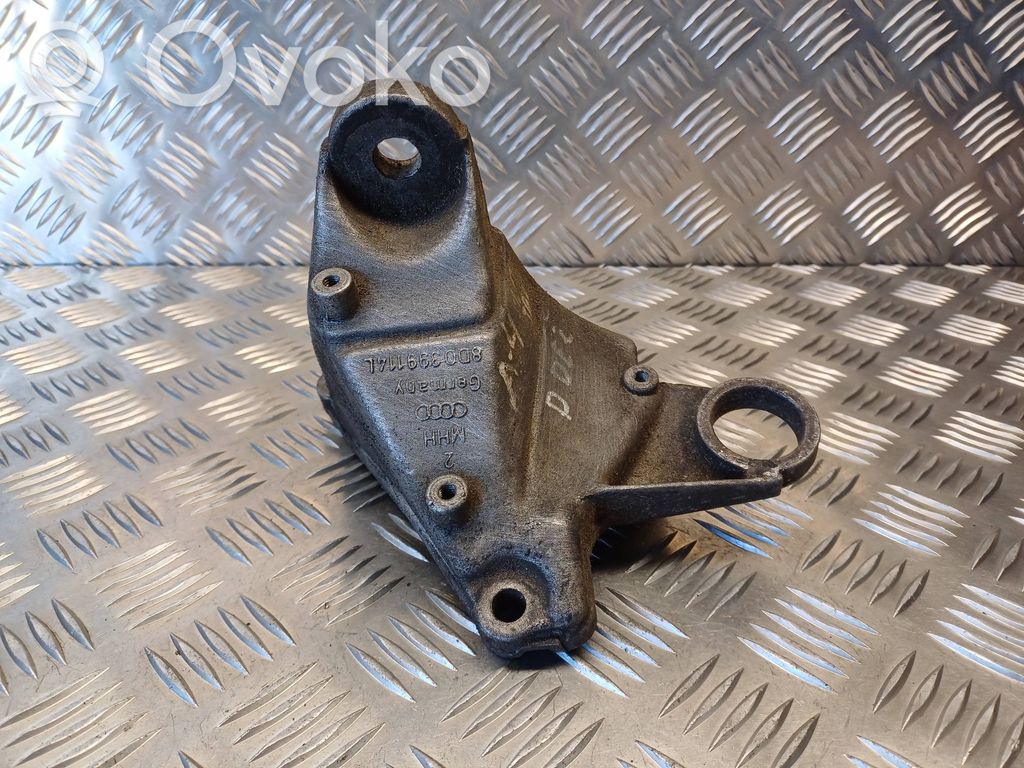 Audi A4 S4 B5 8D Gearbox mounting bracket 