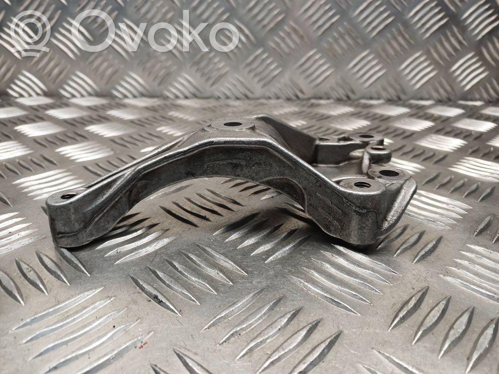 Peugeot 308 A/C compressor mount bracket 
