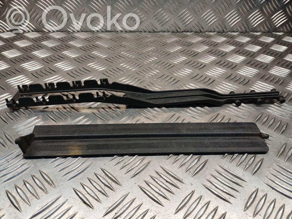 Wlot / Kanał powietrza intercoolera   BM518472A