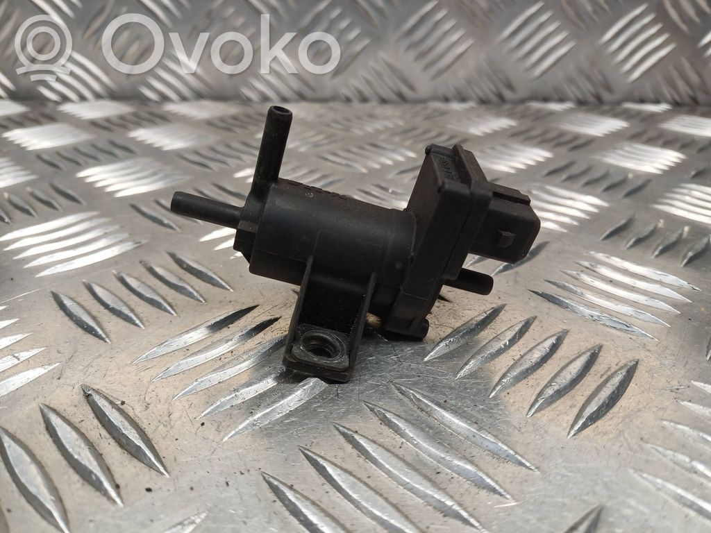 Peugeot 607 Turboahtimen magneettiventtiili 