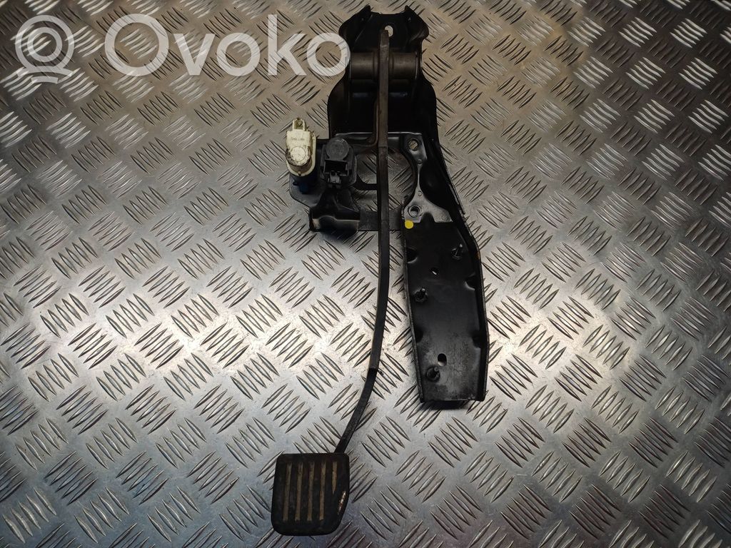 Ford S-MAX Jarrupoljin 