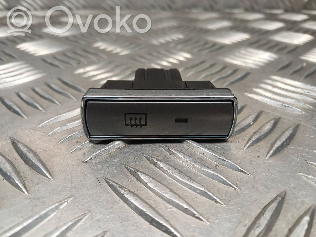 Ford S-MAX Windscreen/window heater switch 