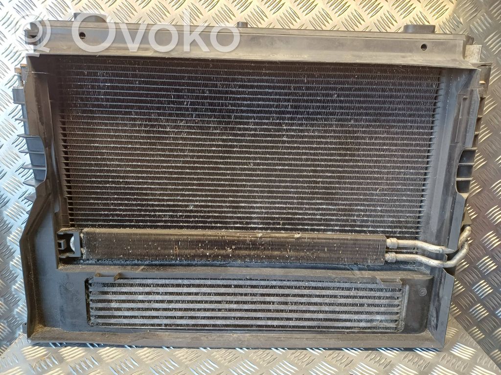 Radiator set   7795878,7795823,7800369,9122827