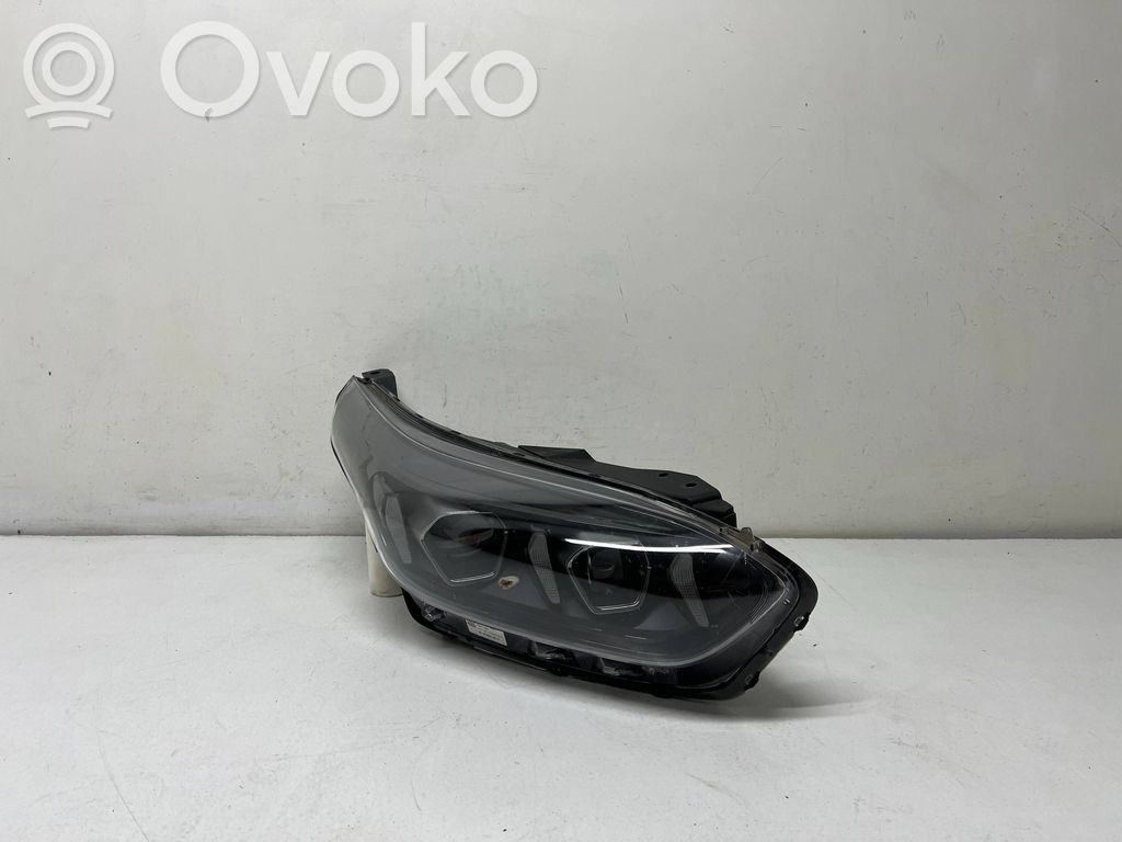 KIA Ceed Headlight/headlamp 