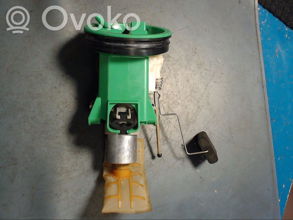 BMW 3 E36 Fuel injection high pressure pump 