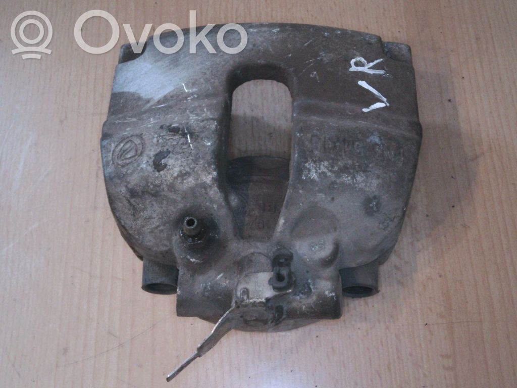 Alfa Romeo 156 Zacisk hamulcowy przedni 