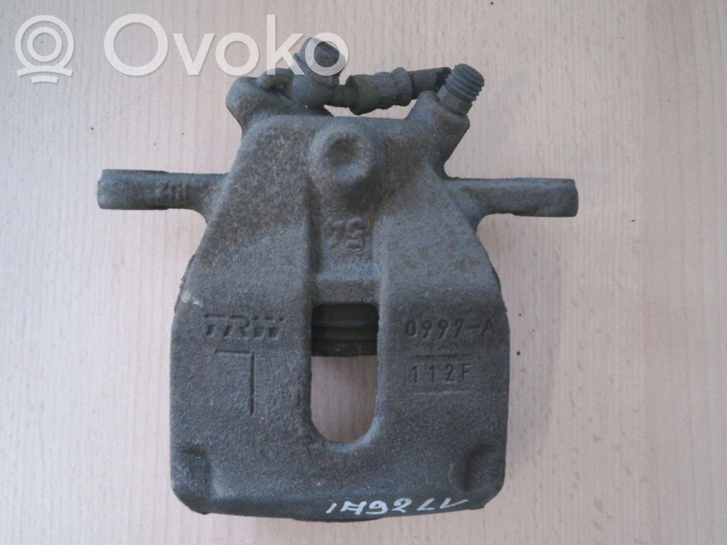 Suzuki Swift I Etujarrusatula 